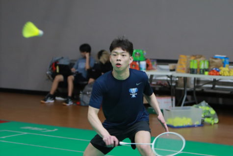 Navigation to Story: League finals dominated by varsity badminton