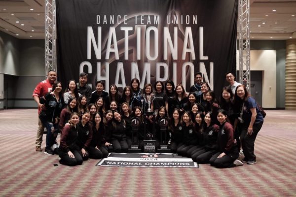 Navigation to Story: Dance Team comes home with national title