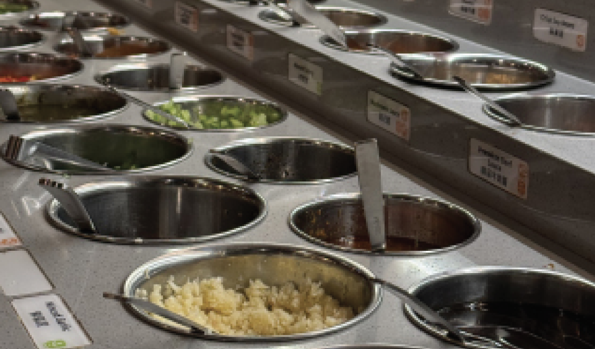Flavor savory sauces | Haidilao’s unlimited all-you-can eat snack bar which has a variety of sauces with fruits and different dessert options. 